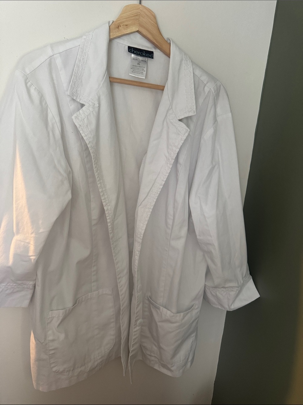Cherokee White Medical Coat Jacket